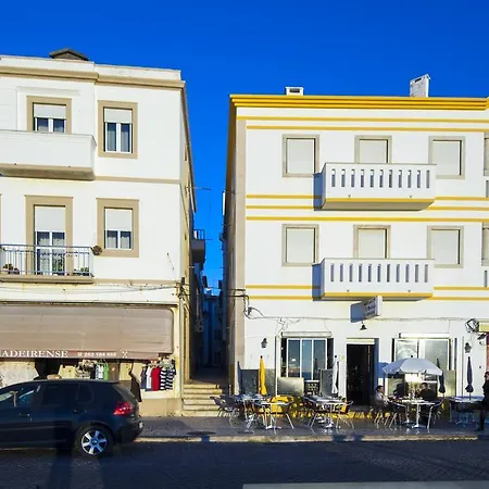 Casa Da Liberdade Em *